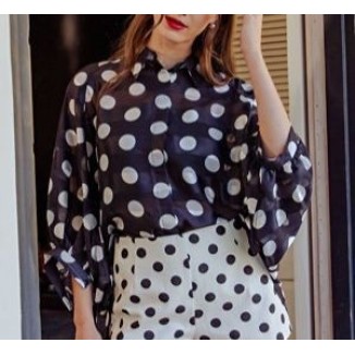 BLUSA POLKA NEGRA