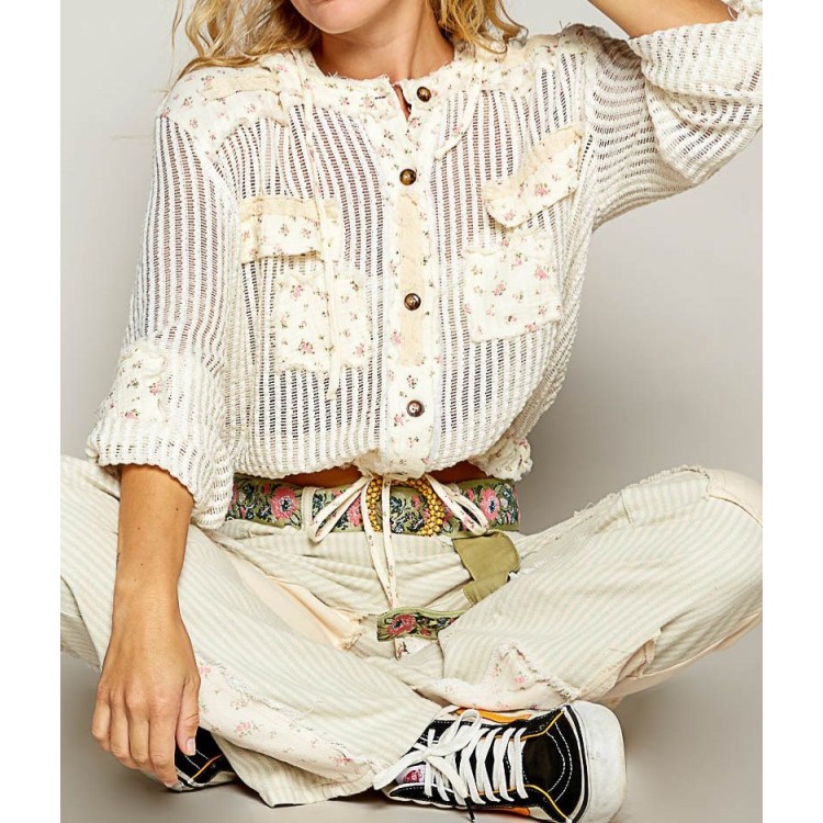 BLUSA BOTONES RED CREMA FLORAL