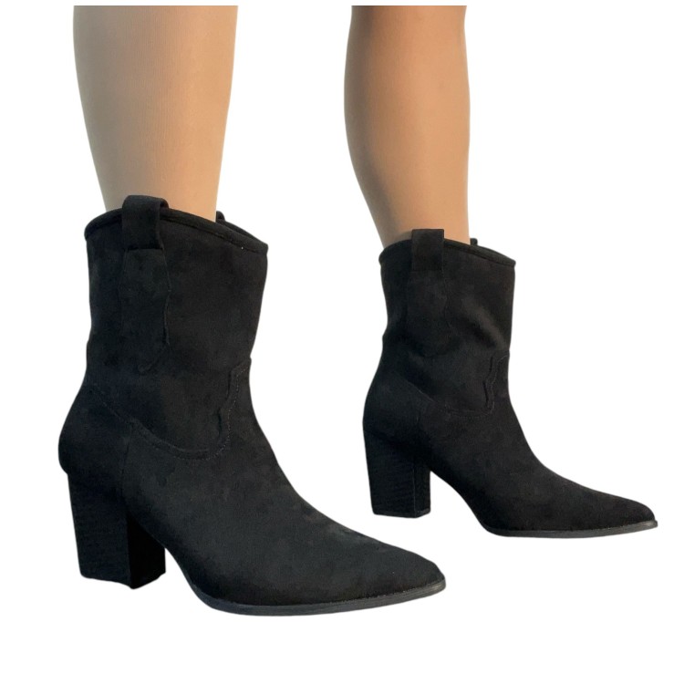 BOTIN GAMUZA NEGRO 