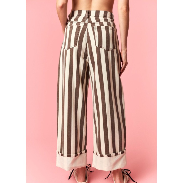 PANTALON RAYAS CAFE