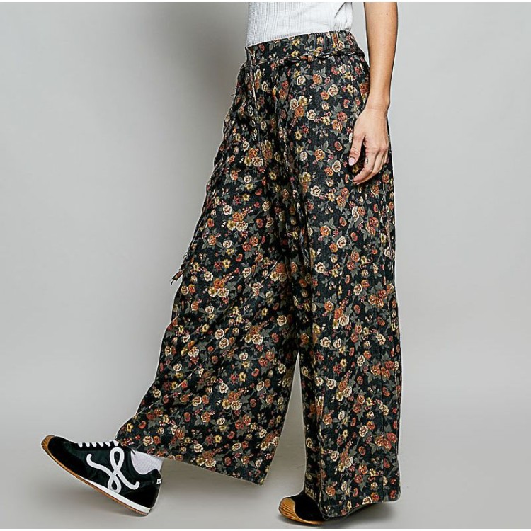 PANTALON NEGRO FLORES