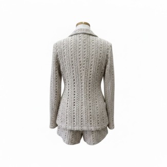 TRAJE CROCHET BEIGE SHORT