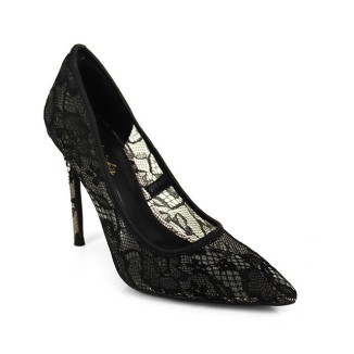 ZAPATILLA NEGRA ENCAJE PUNTA 