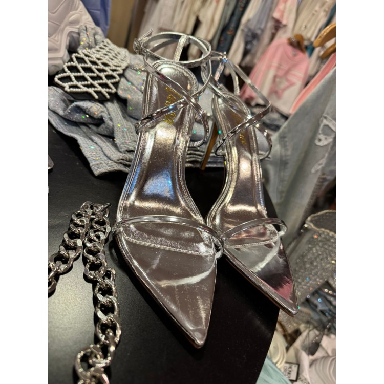 ZAPATILLA TIRAS PLATA 