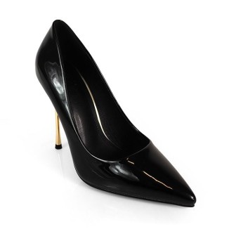 ZAPATILLA PUNTA NEGRA CHAROL 