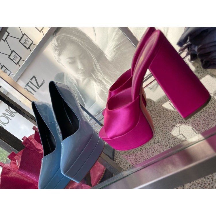 ZAPATILLA ROSA